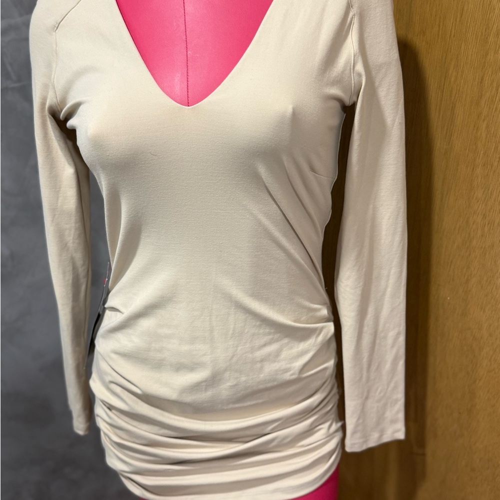 Bebe Cream Long Sleeve Women's Top